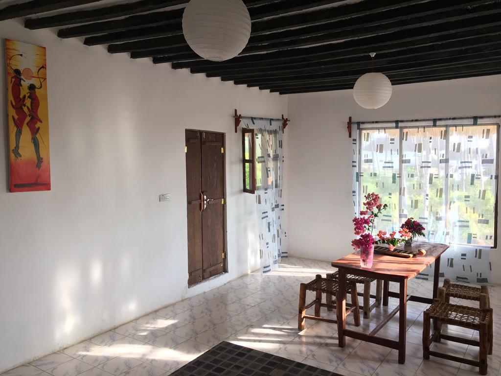 D&J Villa Кивенгва Экстерьер фото
